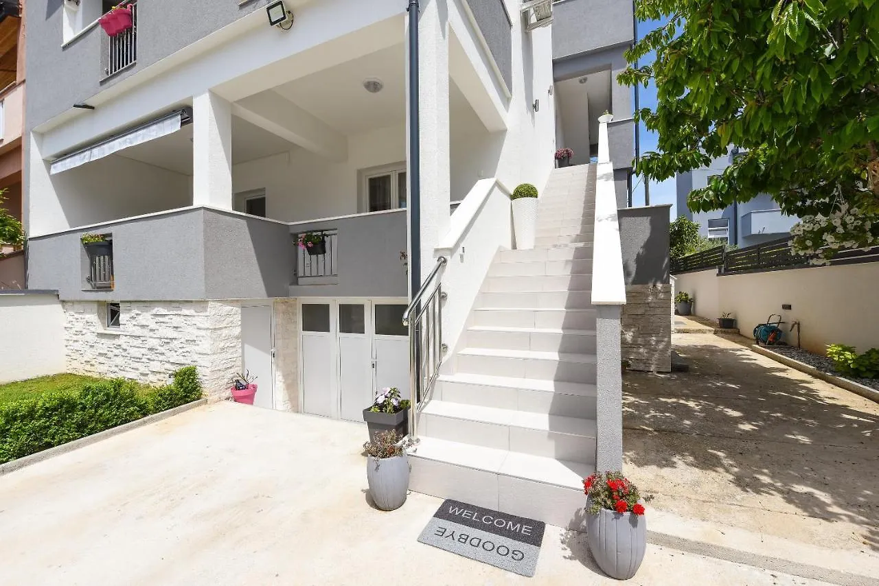 Deluxe Apartman Korina & Ramona Zadar Kroatien