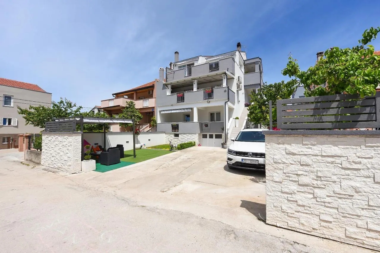 Deluxe Apartman Korina & Ramona Zadar