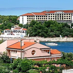 apartments-duda-pula.pula-hotels.org/