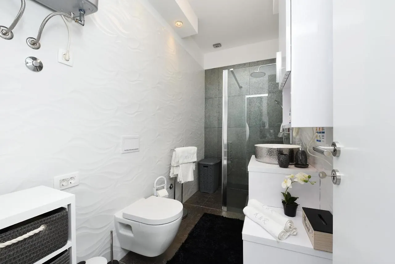 Maison d'hôtes Deluxe Apartman Korina&Ramona Zadar