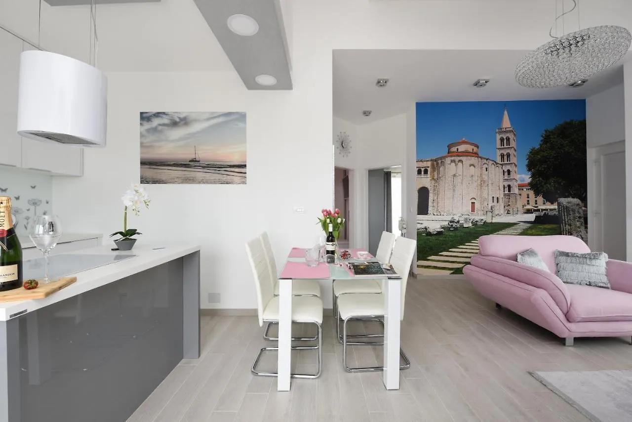 Deluxe Apartman Korina&Ramona Zadar