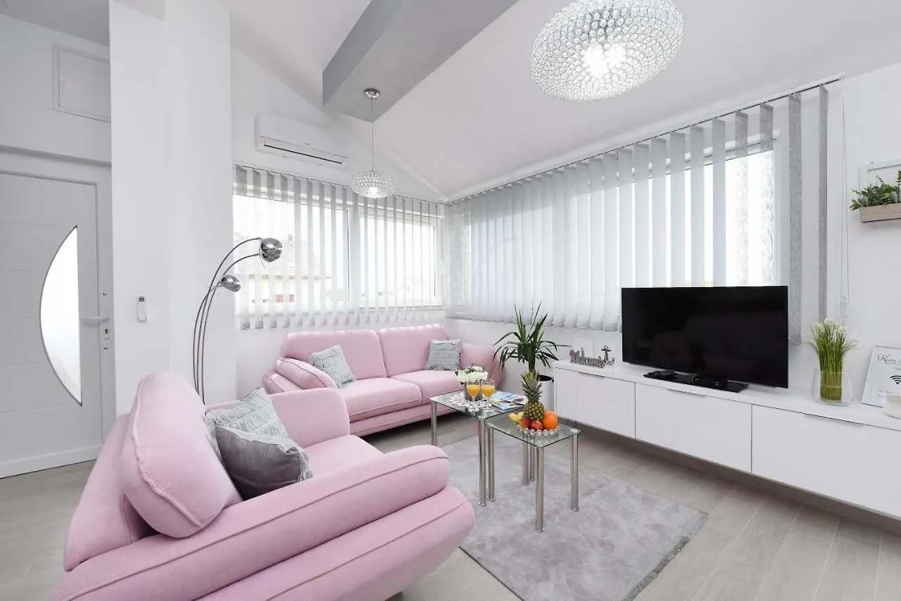 Deluxe Apartman Korina&Ramona Zadar 3*,  Croatie
