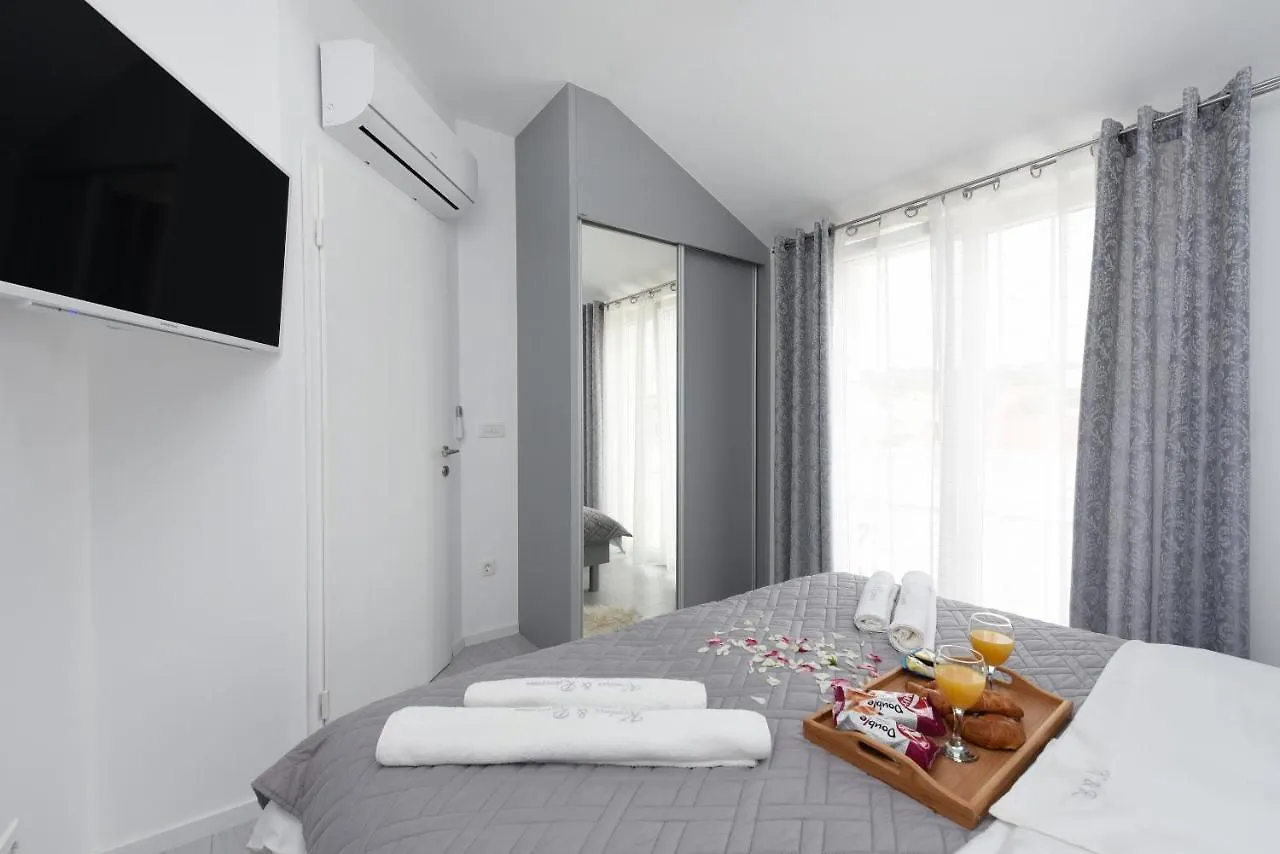 Deluxe Apartman Korina&Ramona Zadar